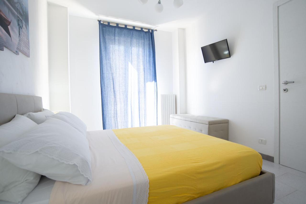 Chiale Holiday Apartments بولينيانو آ ماري المظهر الخارجي الصورة